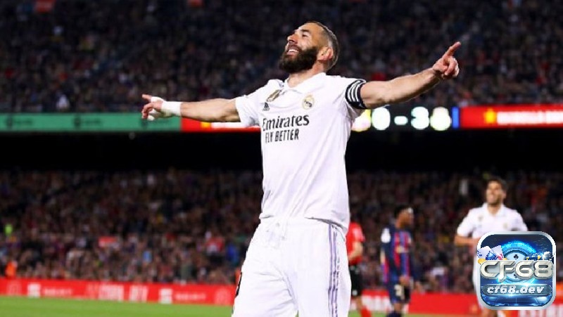 Tiền đạo Benzema cũng rất có duyên ghi bàn tại cup nhà vua