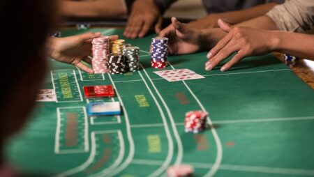 Cách chơi Baccarat: Hướng dẫn cách chơi cực chi tiết, hiệu quả